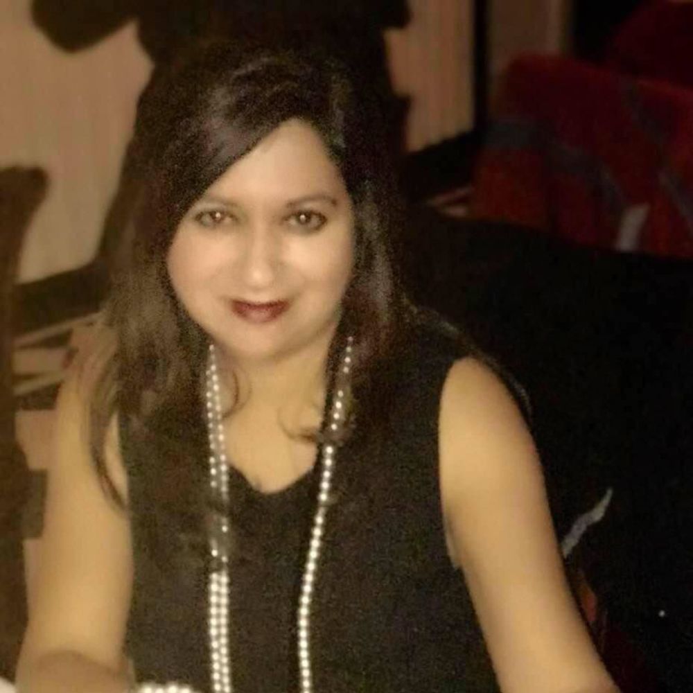 Meet your Posher, Mitra